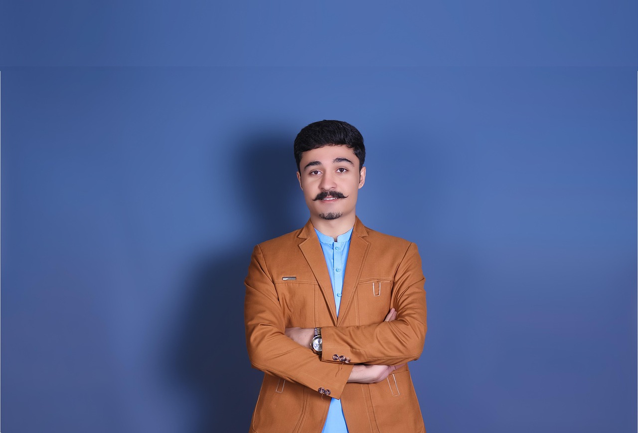 中国移动实名账号:同城购买宠物用品的平台