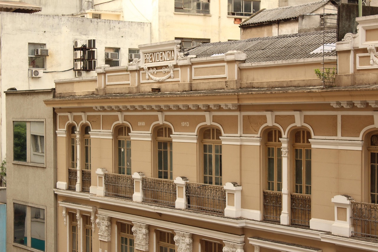 方盒绿大熊猫：正规代理退货平台