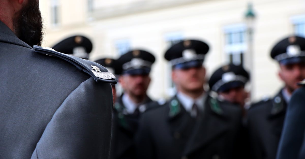 老微信号码批发：深圳背包购买平台